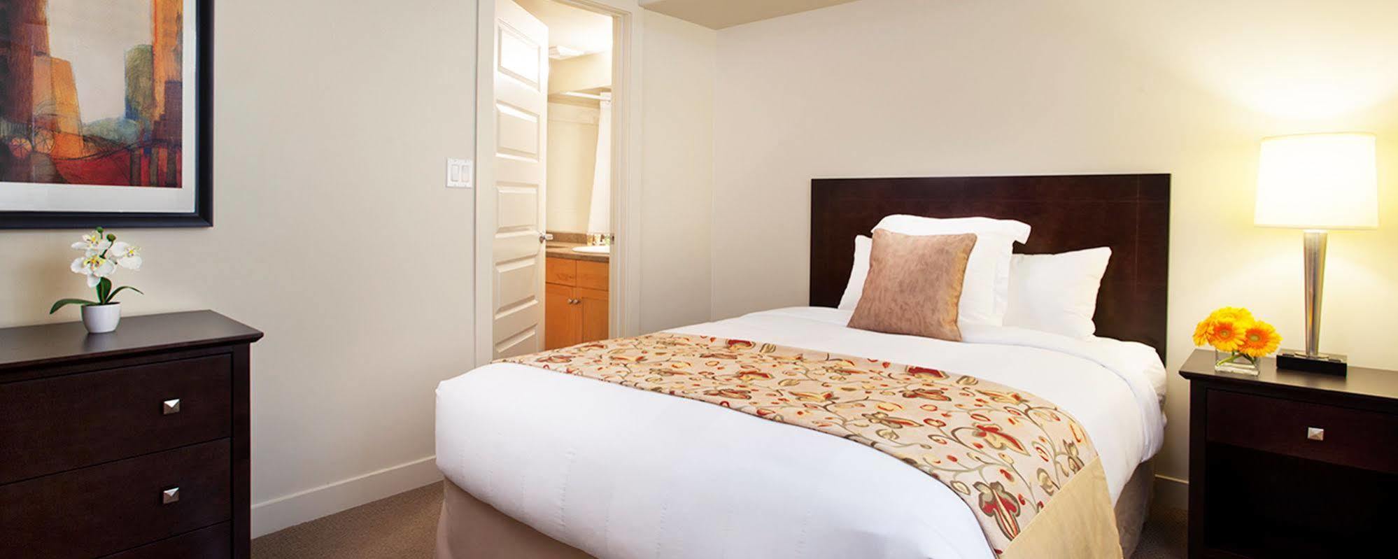 Clearwater Residence Hotel Timberlea Fort Mcmurray Extérieur photo